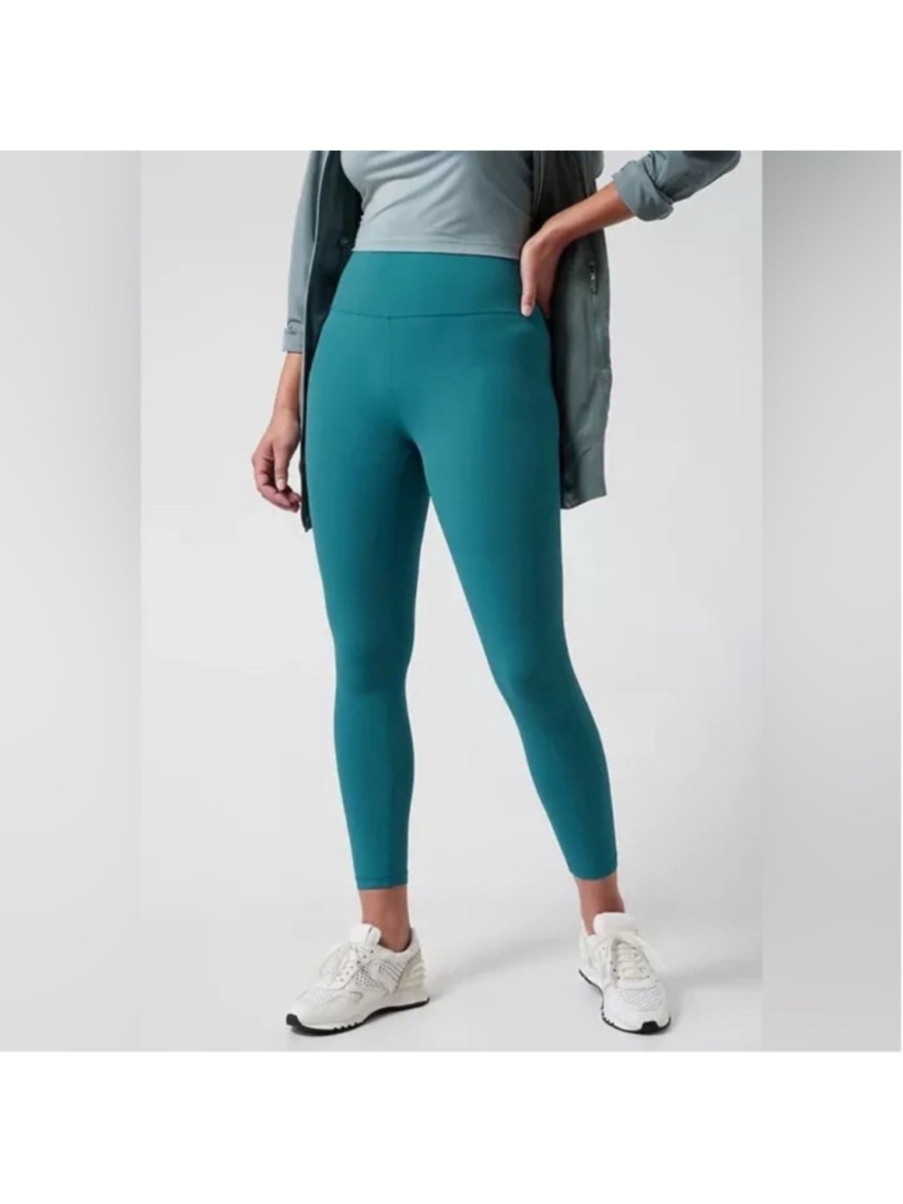 ATHLETA Transcend 7/8 Tight Borealis Green size medium